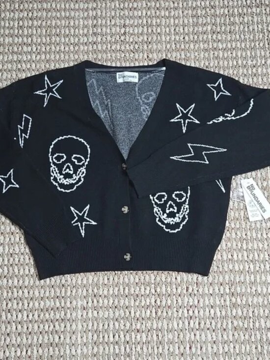 No Boundaries Sweaters - Button Up Novelty Cardigan Medium Sweater Top 8 - 10 Black Skulls Lightning Star